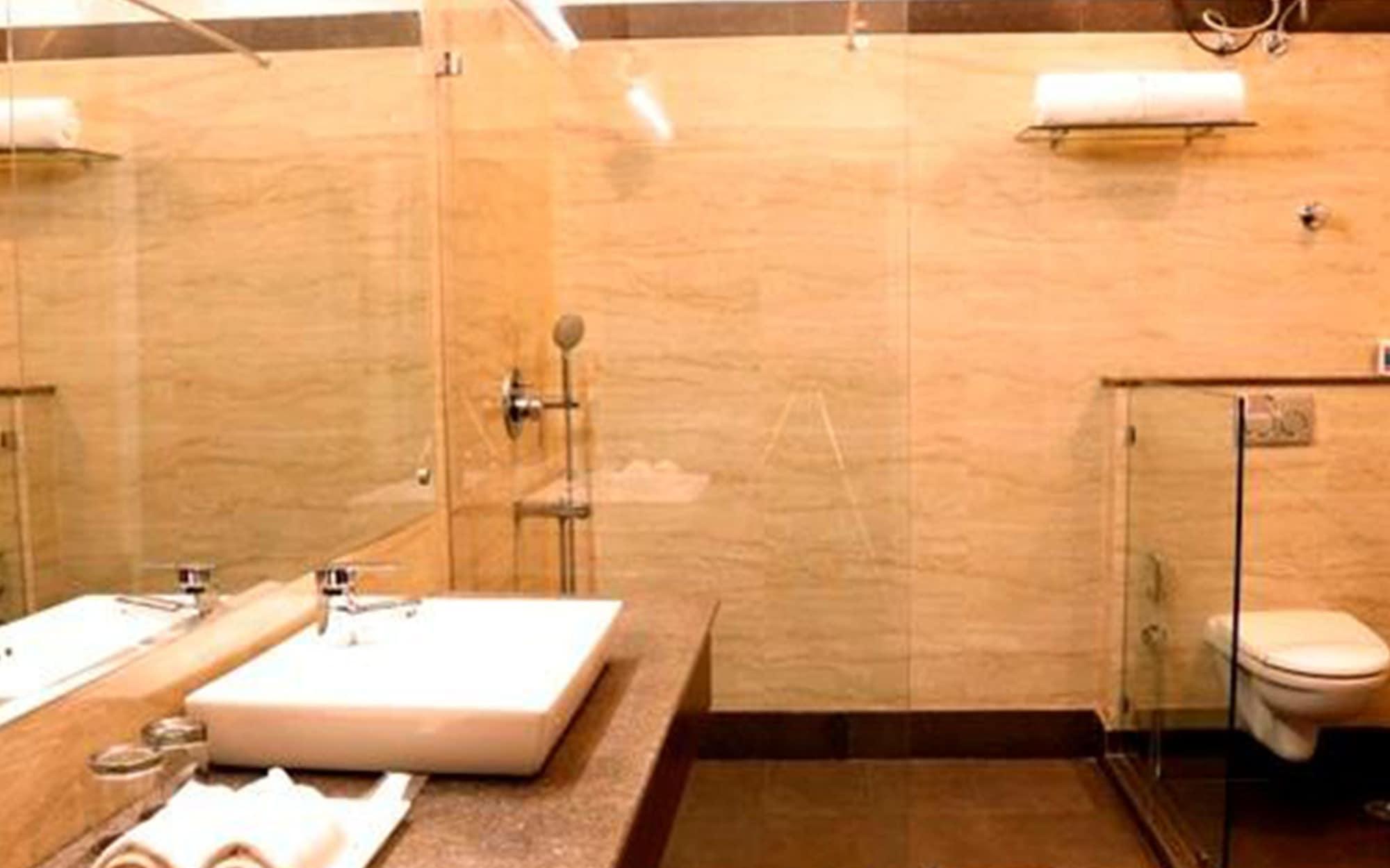 Africa Avenue Gk - 1 Hotell New Delhi Eksteriør bilde