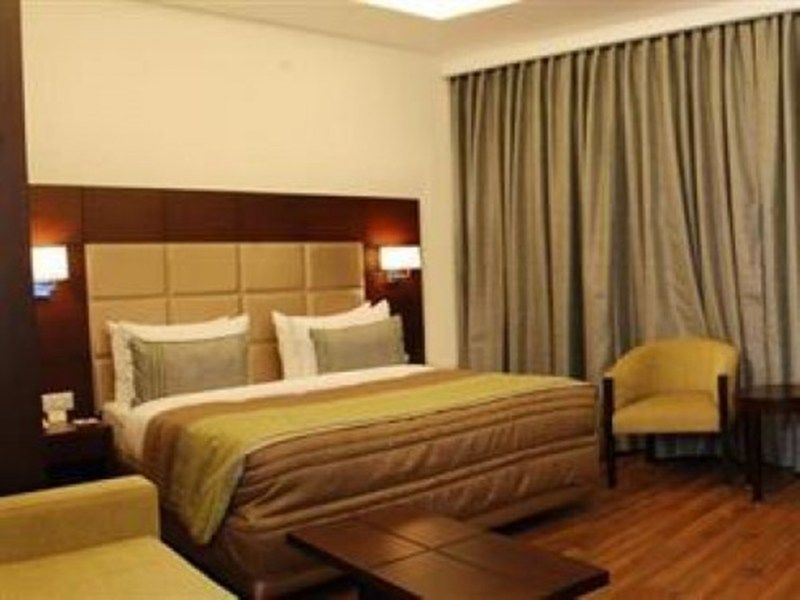 Africa Avenue Gk - 1 Hotell New Delhi Eksteriør bilde